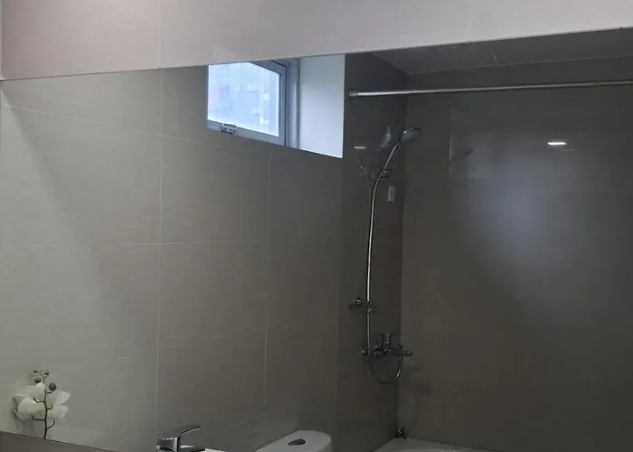 Aparthotel 1br At The Bgc Near Malls, Restaurants & Shops *